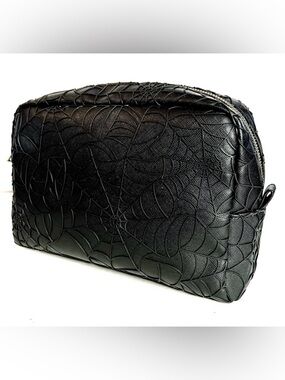 Backstitch bruja  trick or travel makeup bag